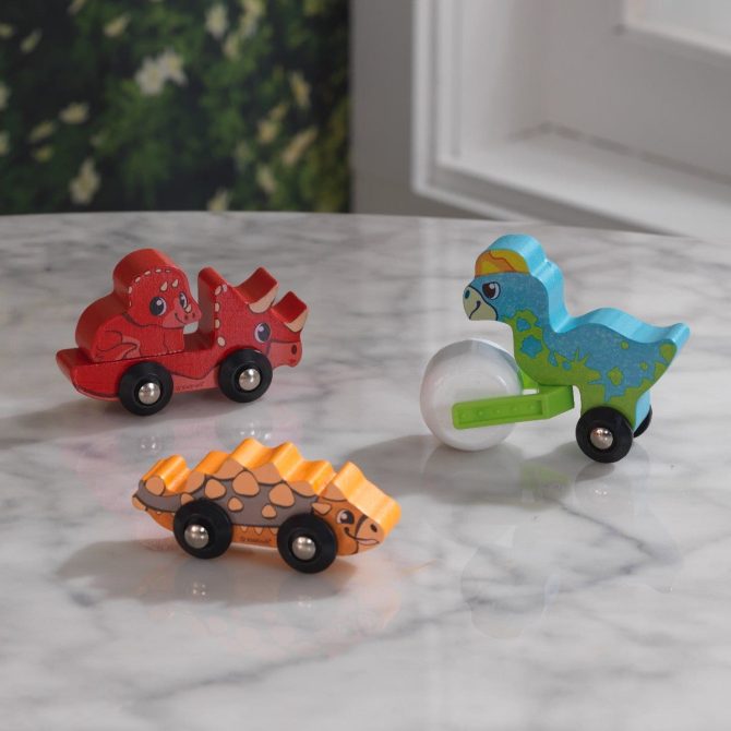 Adventure Tracks™: Dino World Prehistoric Pals: Rollers - Image 3
