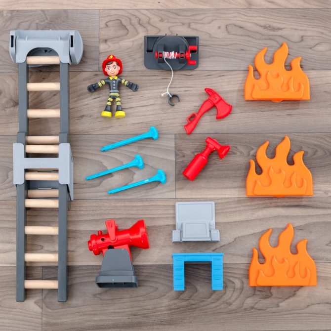Adventure Bound™ 2-in-1 Transforming Fire Truck Play Set - Image 11