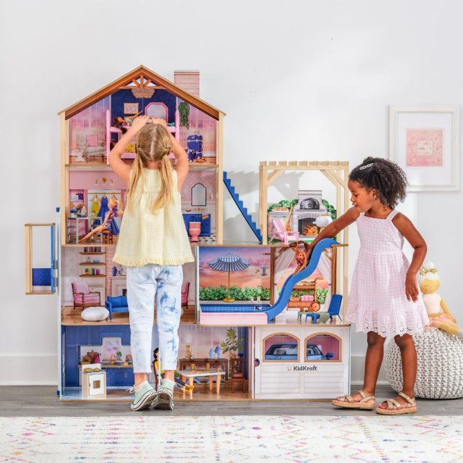 Hamptons Mansion & Pool House Dollhouse - Image 3