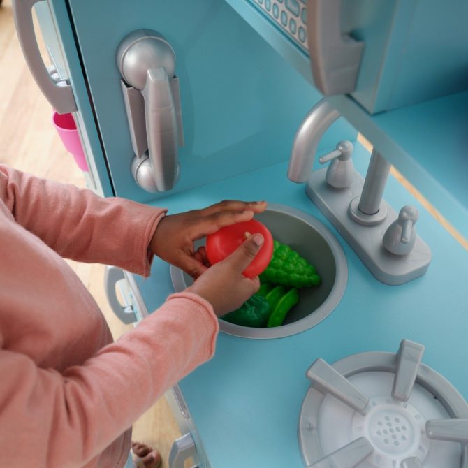 Vintage Play Kitchen - Blue - Image 8