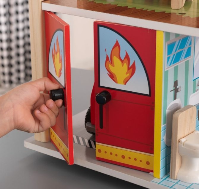 Fire Station Set - Image 4