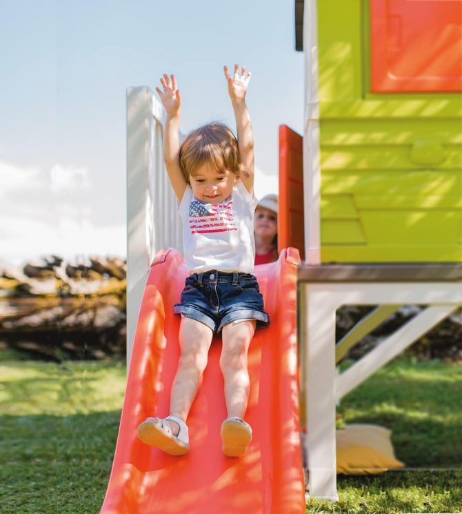 Smoby Kids Playhouse on Stilts with Slide | Strong and Durable Wendy House, Suitable for Outdoor and Garden Use - Image 5